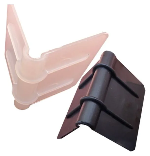 ESQUINEROS DE PLASTICO
